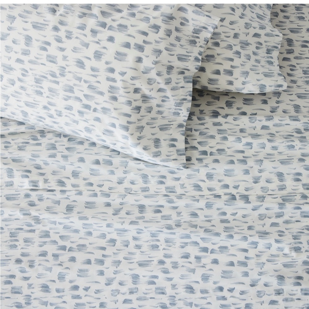 West Elm Petals Sheet Set - King - Arctic Blue